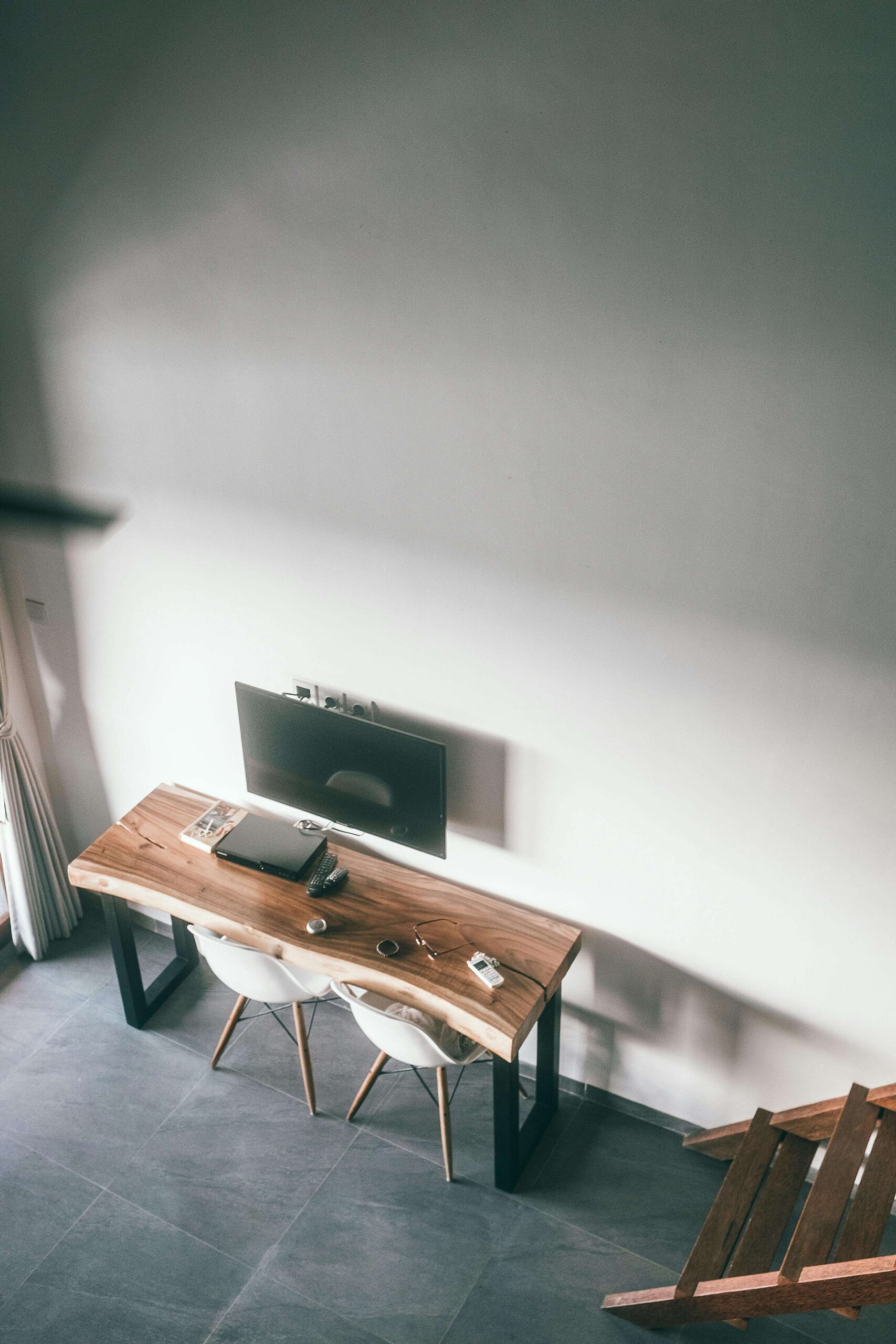IPTV Main 2025: Your Essential Guide to Internet Protocol Television in England